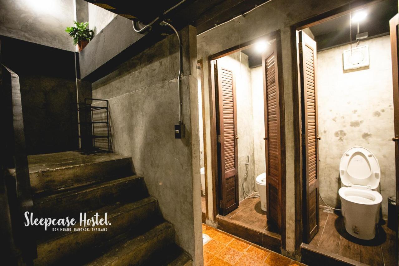 Sleepcase Hostel Bangkok Exterior foto