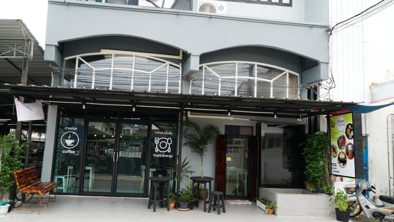 Sleepcase Hostel Bangkok Exterior foto